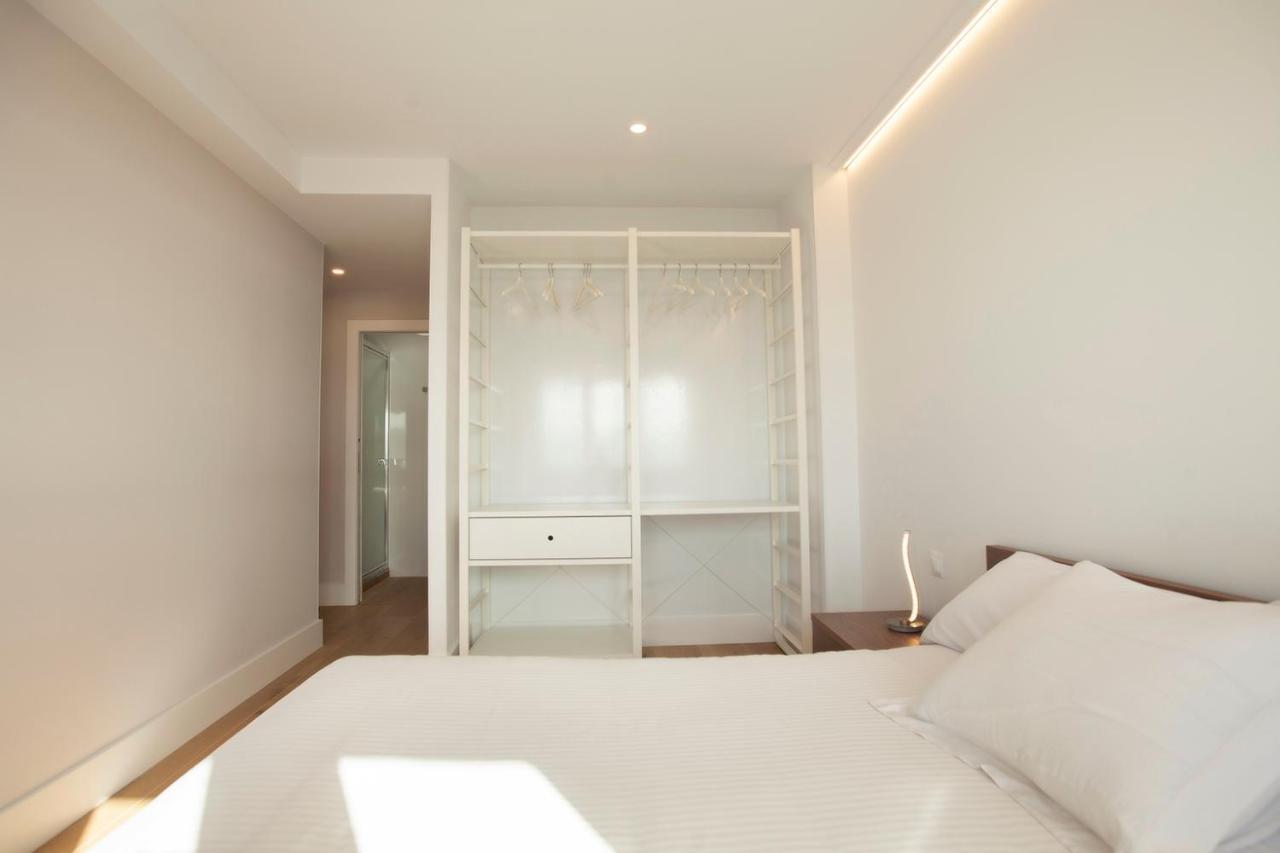 Apartamentos Reina Victoria Santander Exterior foto