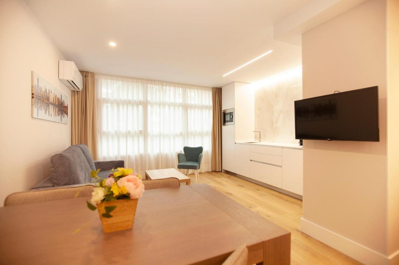 Apartamentos Reina Victoria Santander Exterior foto